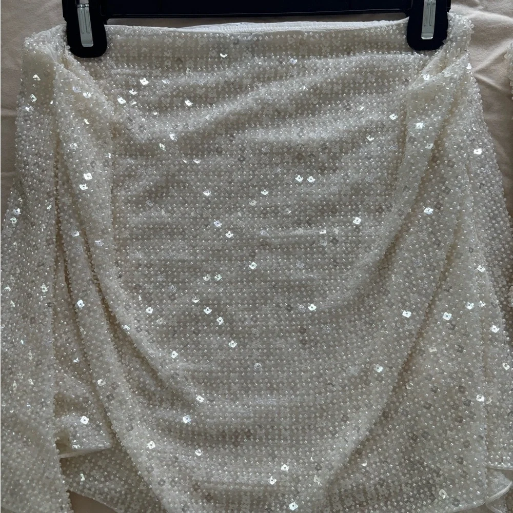 Oh Polly White Mini Skirt and Corset Top (TWO PEICE SET) - Picture 5 of 13